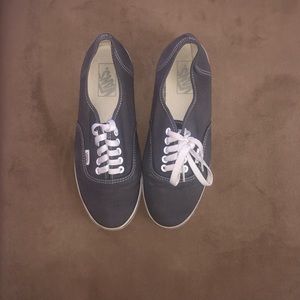 Women’s Grey Vans